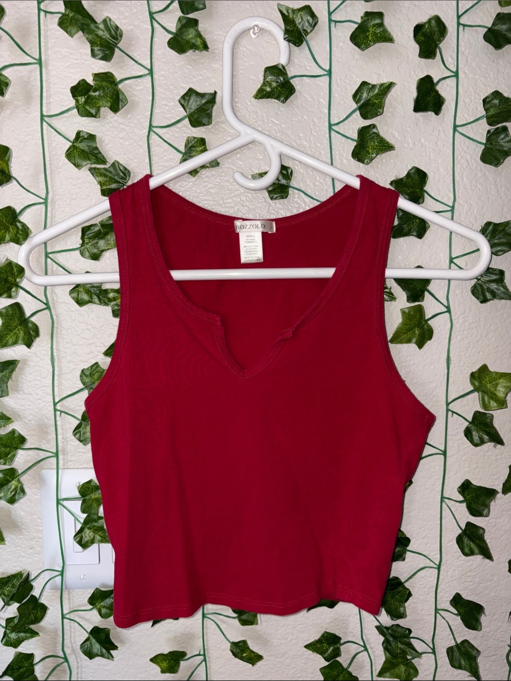 Bozzolo Red Sleeveless Notch Neck Tank Top